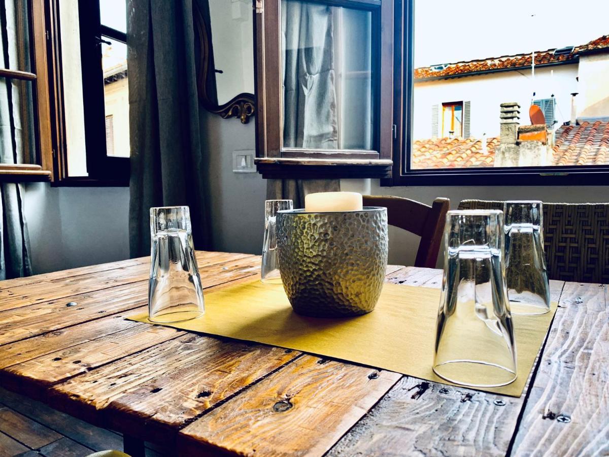Suite Via Faenza Florenz Exterior foto