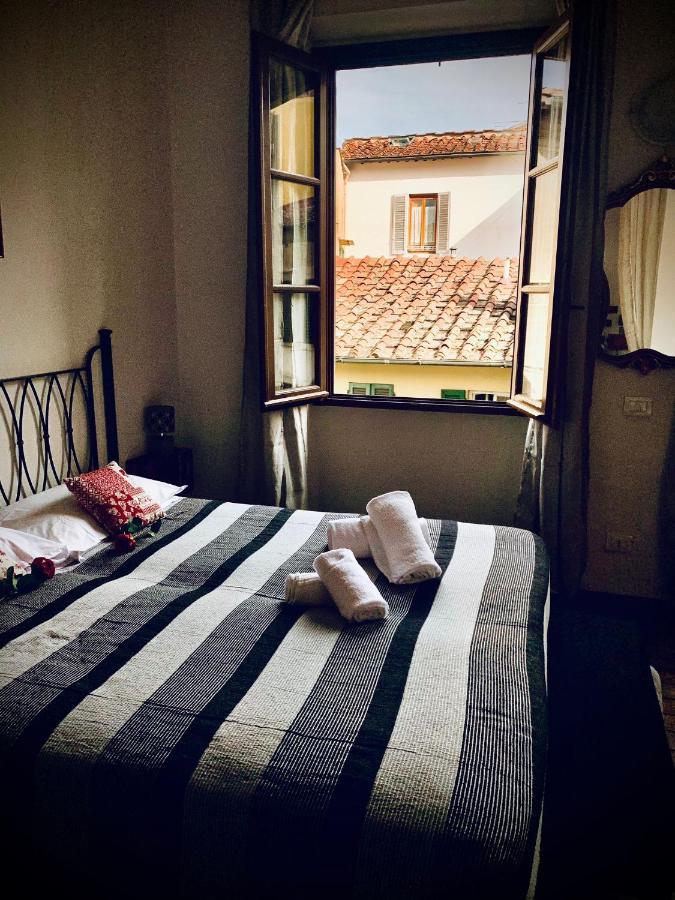 Suite Via Faenza Florenz Exterior foto